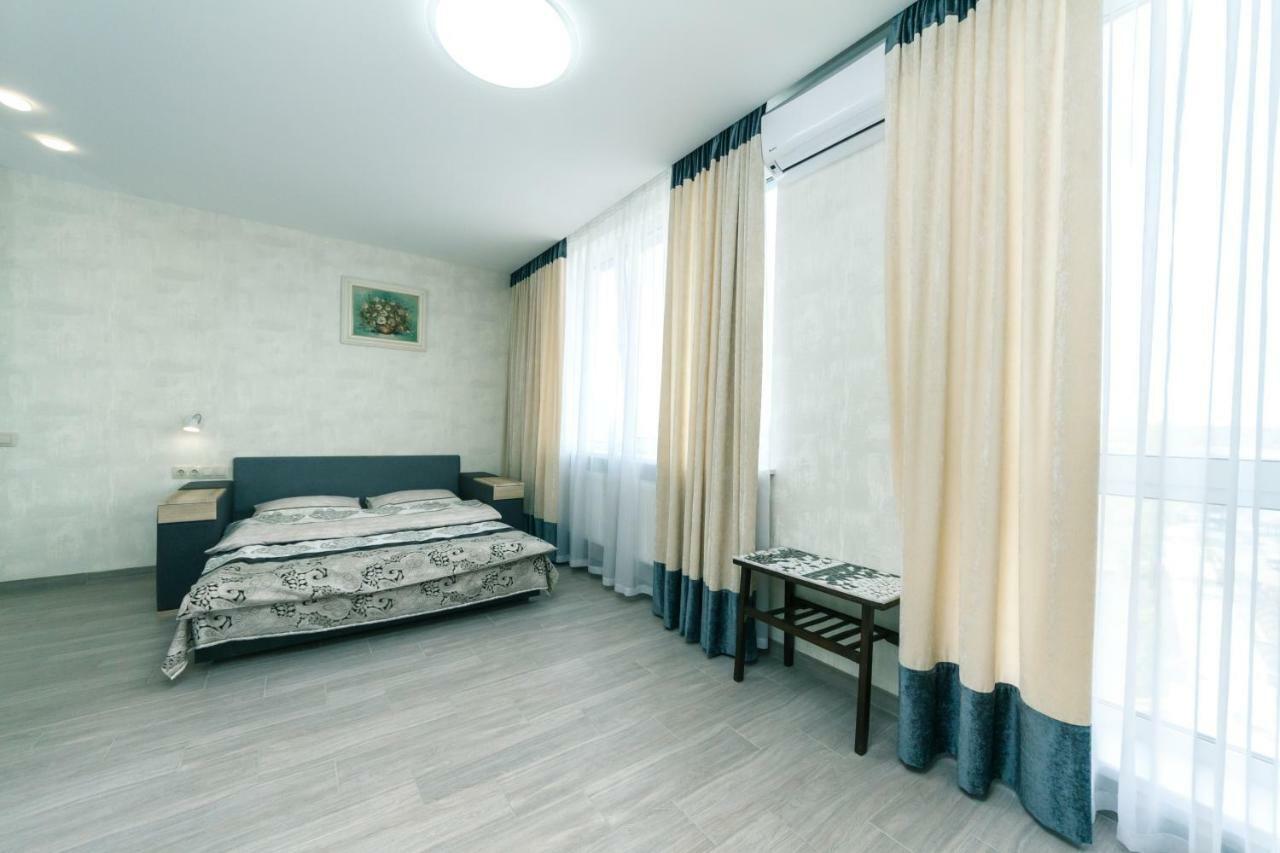 1к 20 мин от центра Apartment *